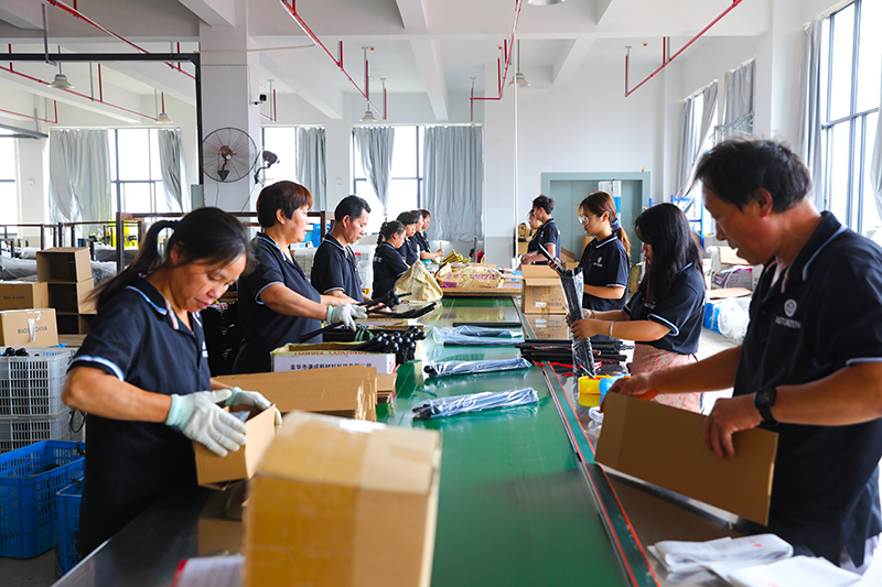 Zhejiang Yacheng Industry and Trade Co., Ltd.